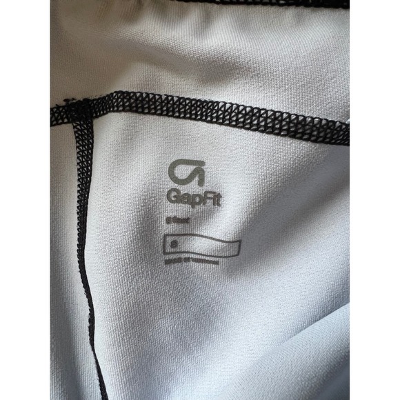 GapFit Women's Black White Floral Print Athletic Capris Leggings Size S - Picture 3 of 5